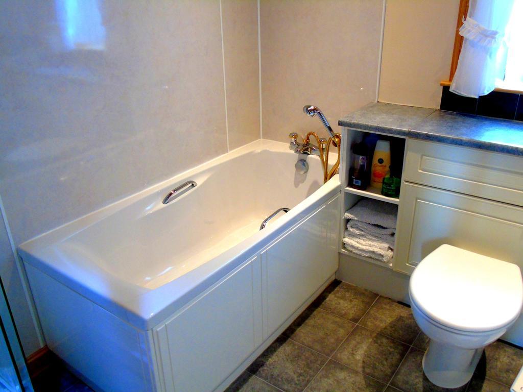 Jomarnic B&B Лоссимут Экстерьер фото